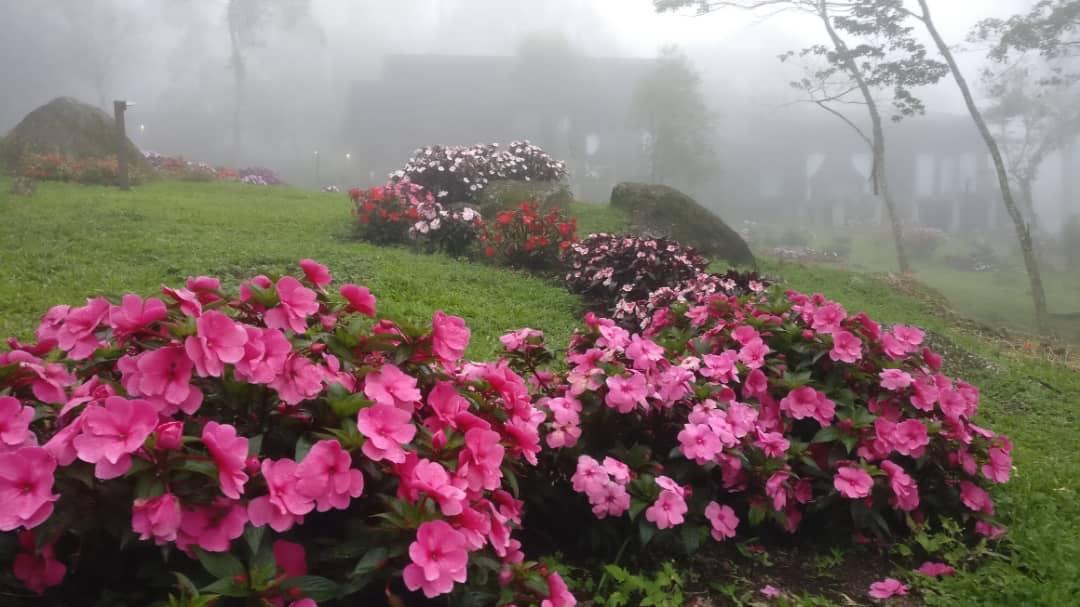 Hotel Spring Garden Kampong Kundassan Esterno foto